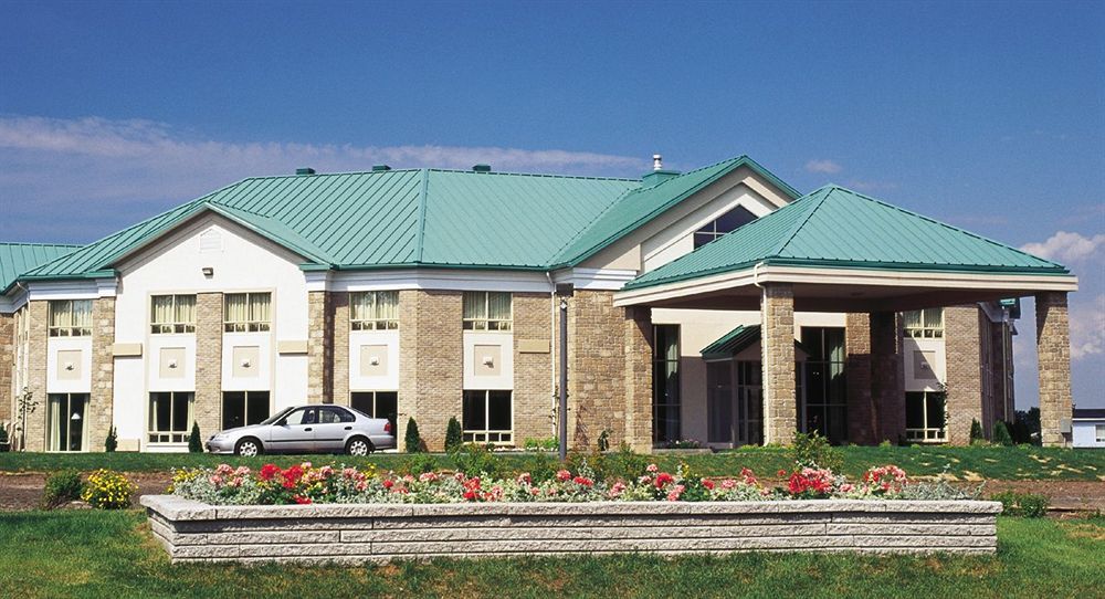 Days Inn By Wyndham Montmagny Exteriör bild